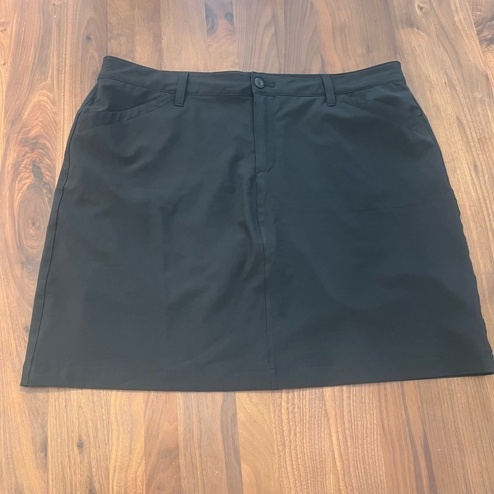 Eddie Bauer Black athletic skort women’s size 16